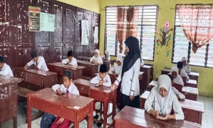 MIN 8 Kota Medan Laksanakan Ujian Madrasah Berbasis Android